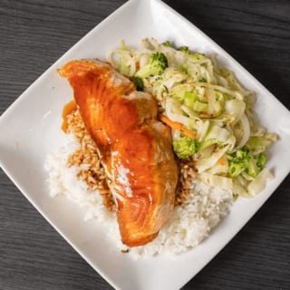 Grilled Salmon Entrée